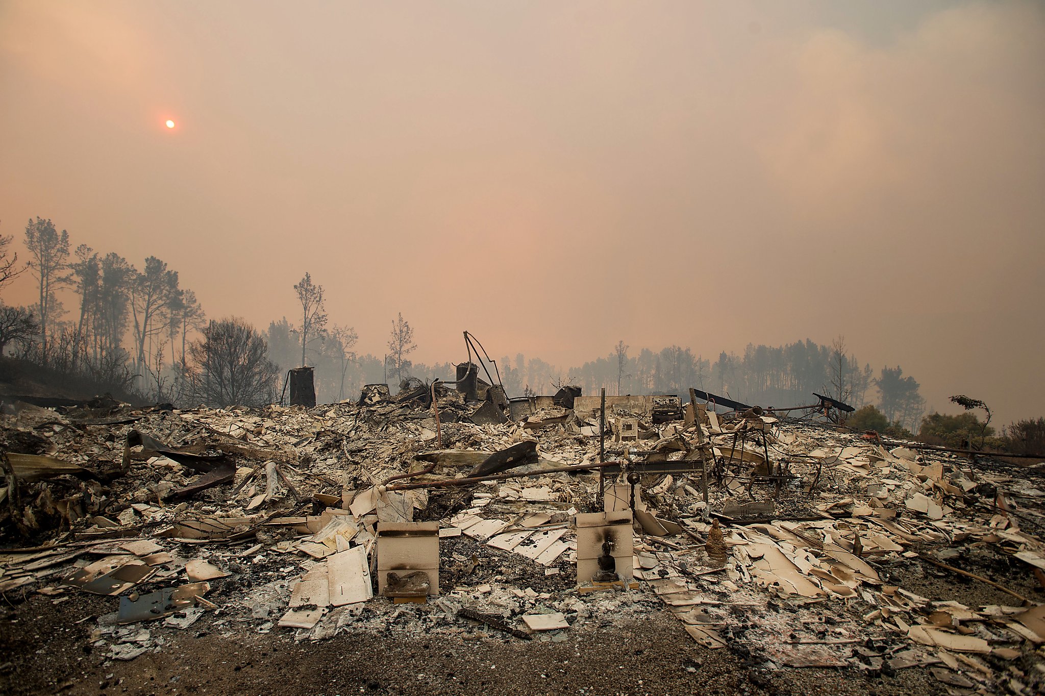 Loma Fire burns hundreds of acres in Santa Cruz Mountains