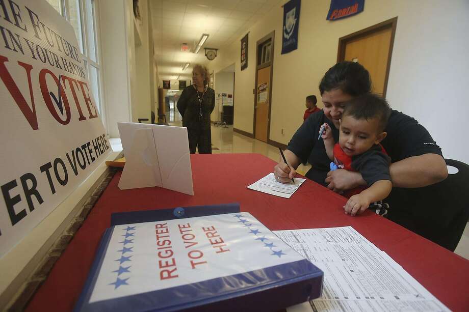 Vote 2016: Texas voter registrations are up - Houston ...