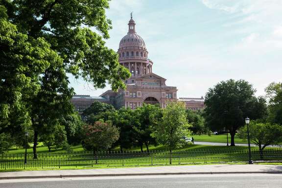 The Texas State Capitol building stands in Austin.  Photo:  David Williams / Bloomberg