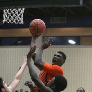 Experienced Redskins hope to claim TCC boys basketball title