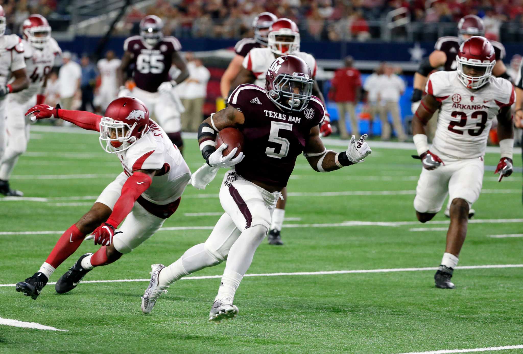 Trayveon Williams - Football - Texas A&M Athletics 