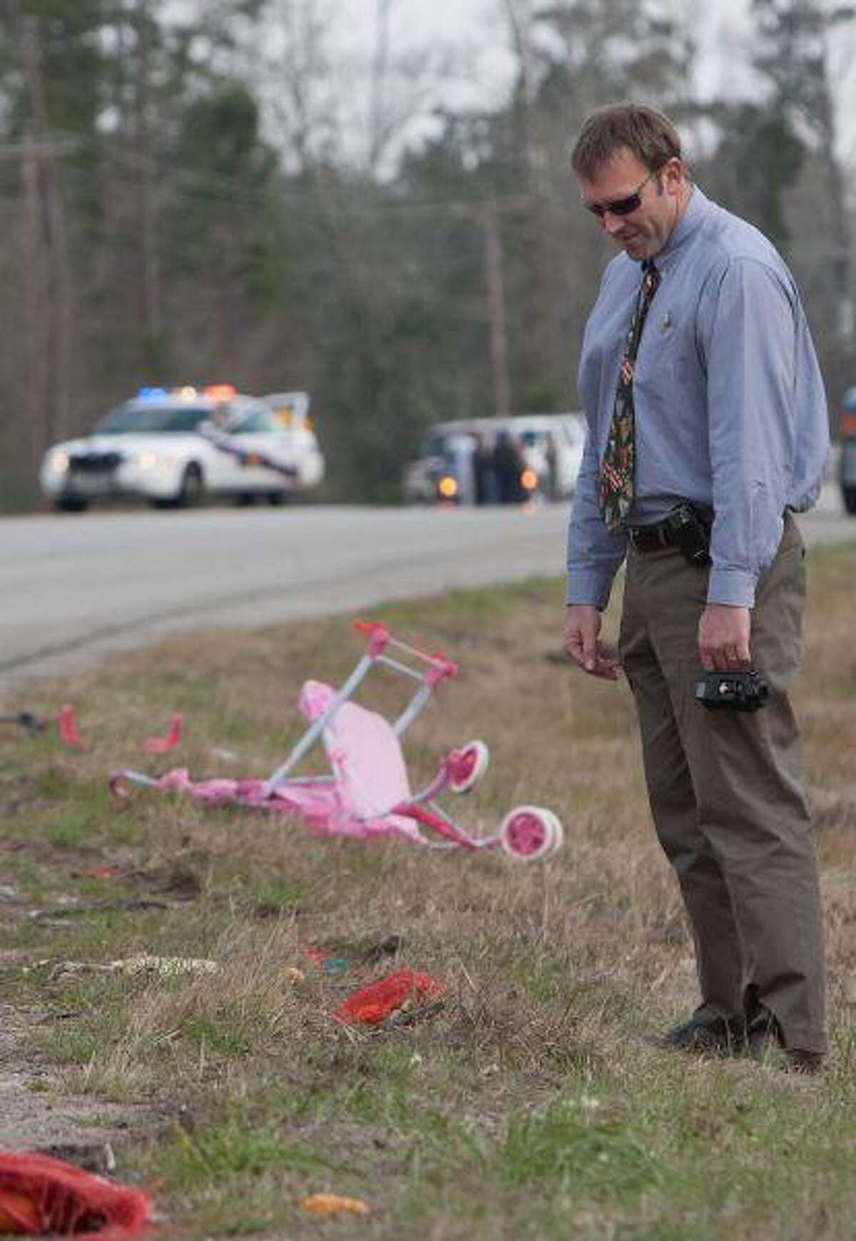 Woman dies in auto wreck