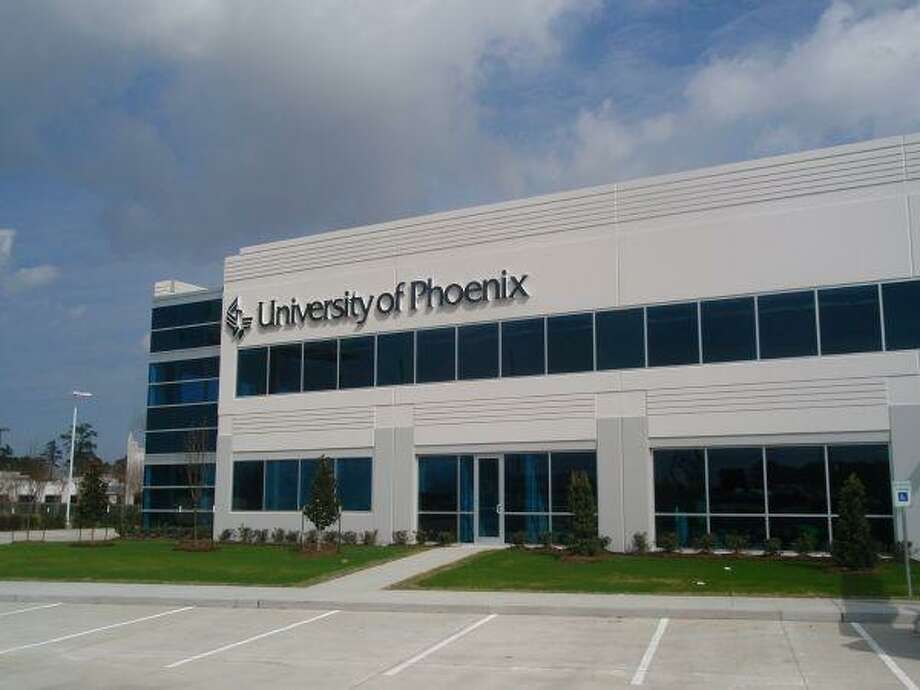 university of phoenix cost