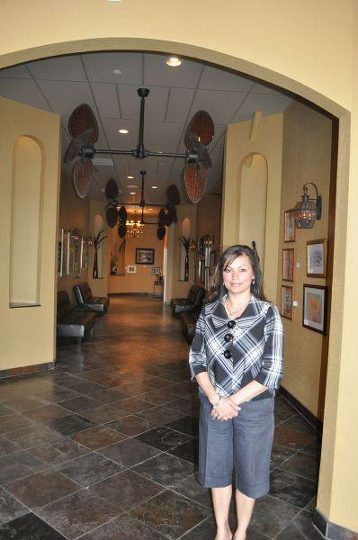 Mélange Gallery of Salons showcases local art