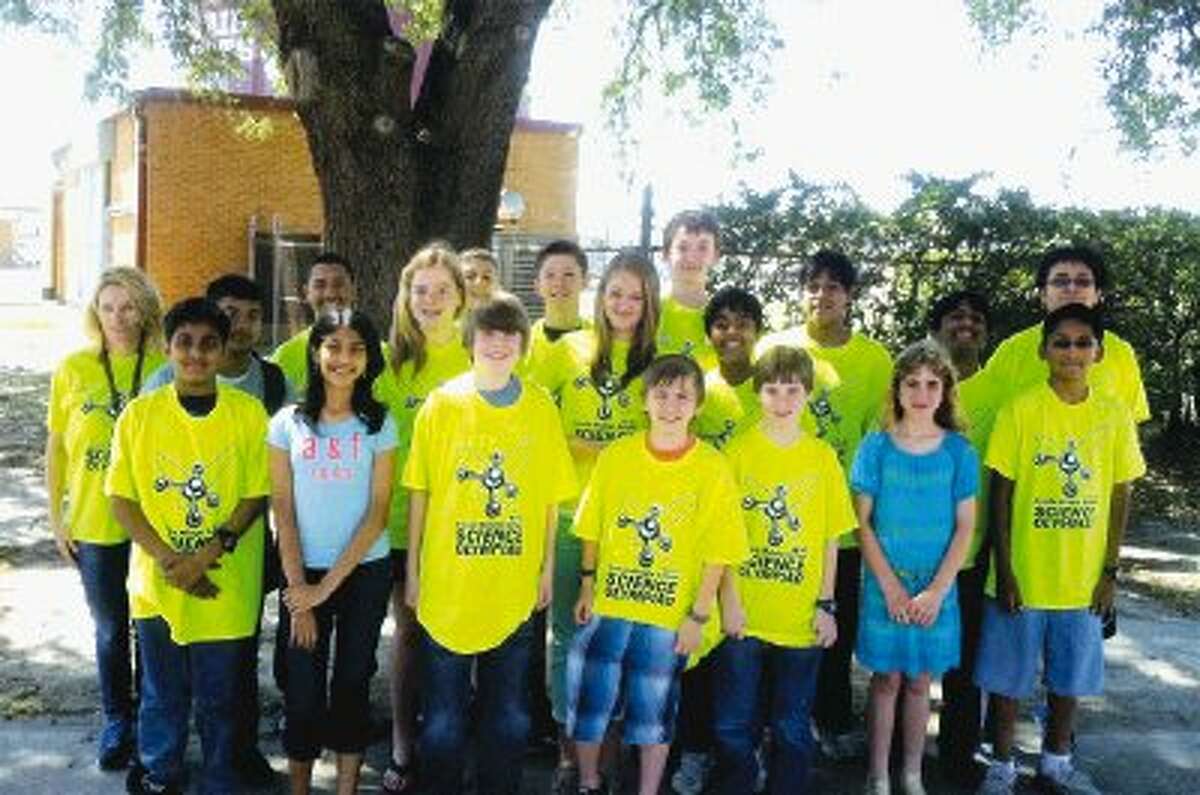 Arnold, Hopper students place at Texas Science Olympiad