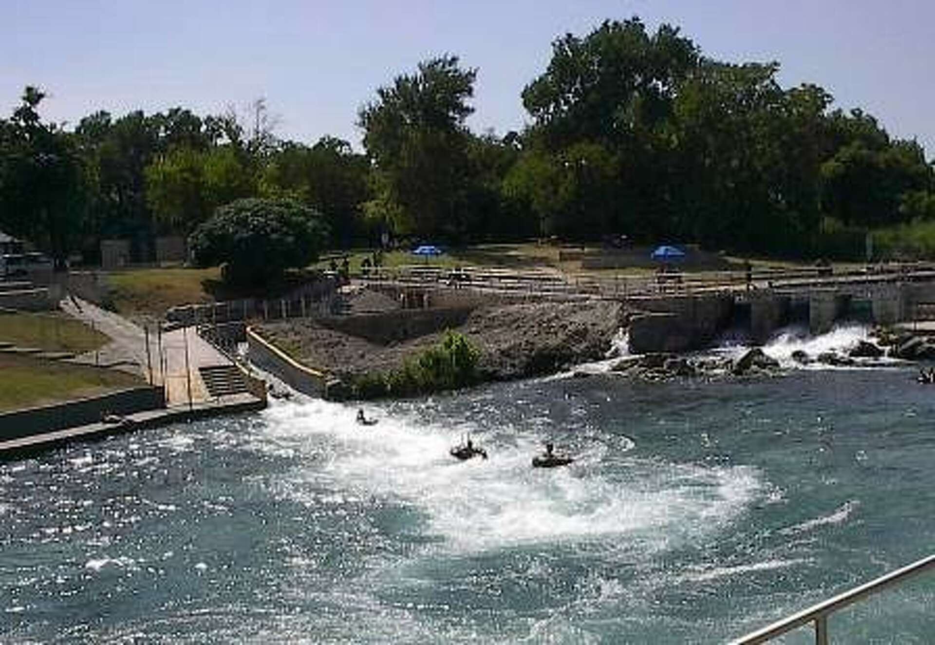 Summer Fun Comal Tubes offers free tubing on the Comal River