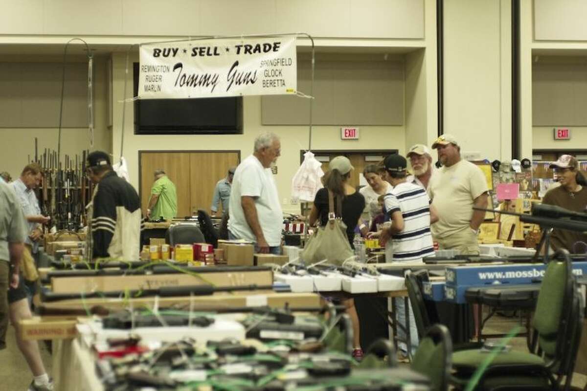 Somewhere between 600 and 800 guests had already attended the gun show in Dayton by mid-afternoon Saturday, June 22.