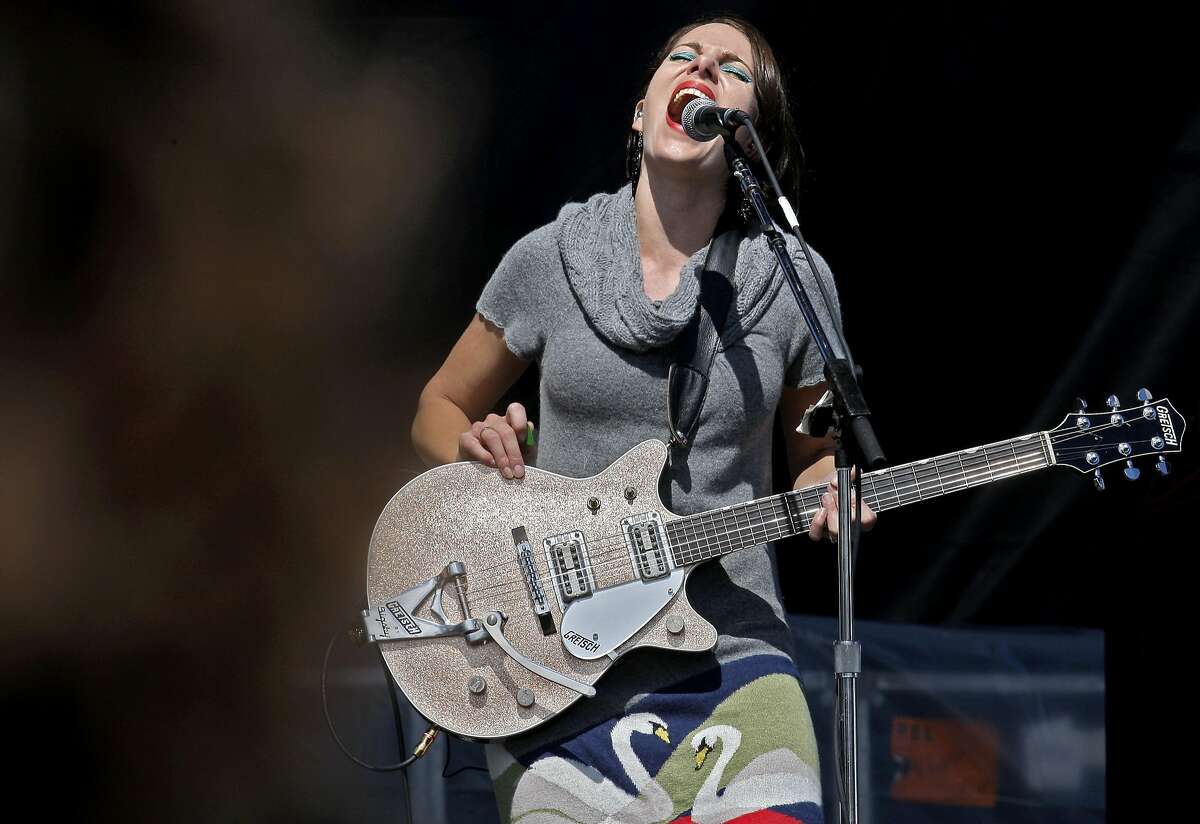 Kylee Swenson fronts the band, "Loquat", she belts out a song during the festival on Saturday Sept. 20, 2008.