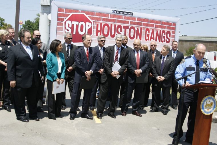 Stop Houston Gangs enhances partnership with Crime Stoppers of Houston