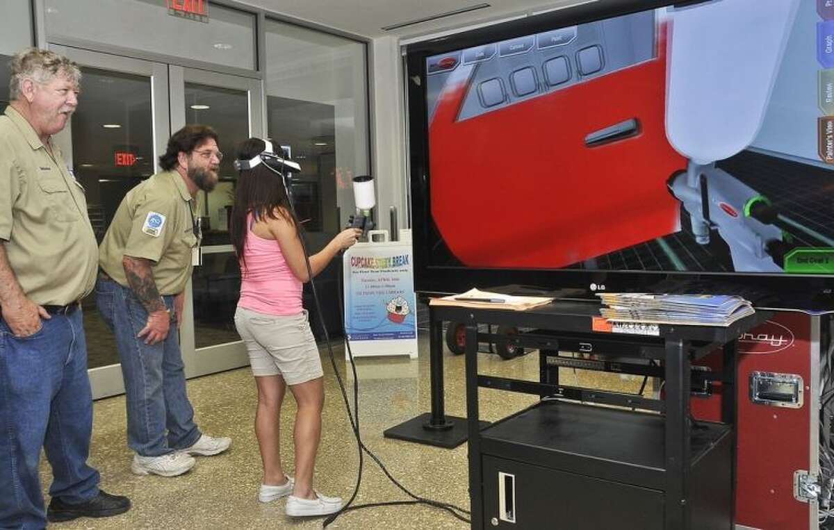 Students get a head start at San Jacinto College open house events