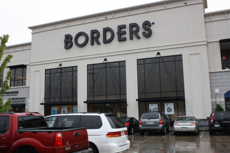 Borders closing all stores