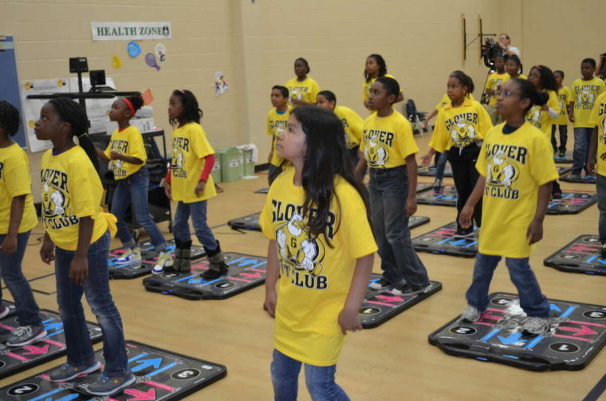 Glover Elementary students utilize video games for fitness