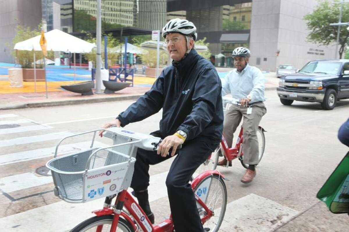 Houston bike SHARE program expands fleet to include 21