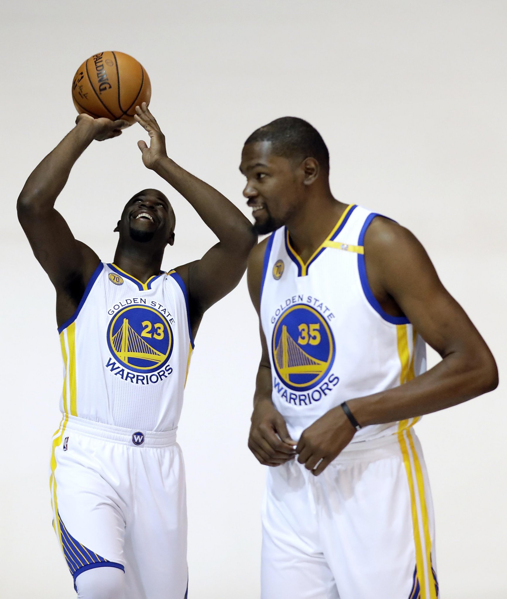 The Front Row: Durant knee injury could cause NBA earthquake