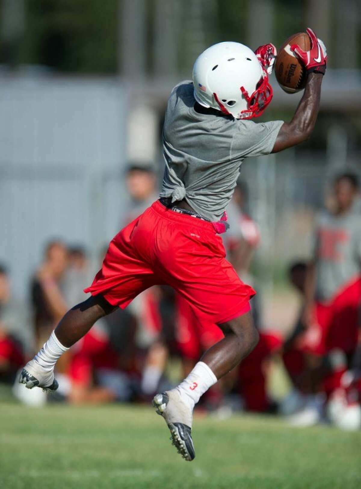 Bellaire football's ahead of schedule on first day of fall practice