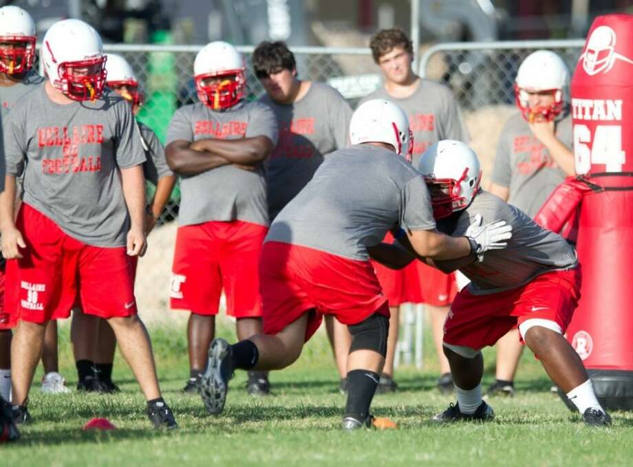 ‘Climbing the Mountain’ Bellaire High football team reaches for new