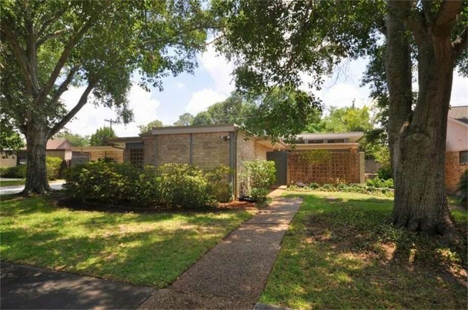 Houston Mod Of The Month Features Two Mid Century Modern Clics This Mid Century Modern Home In Meyerland Is A Houston Mod Of The Month Featured
