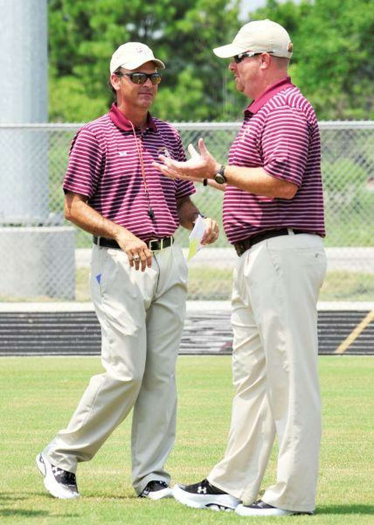 photos-from-summer-creek-football-photo-day