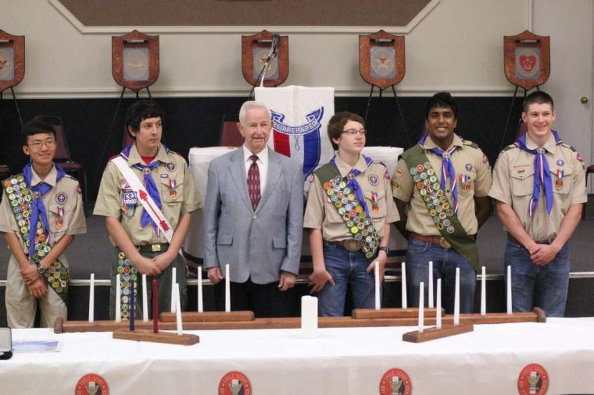 BSA Troop 404 Eagle Scouts advance