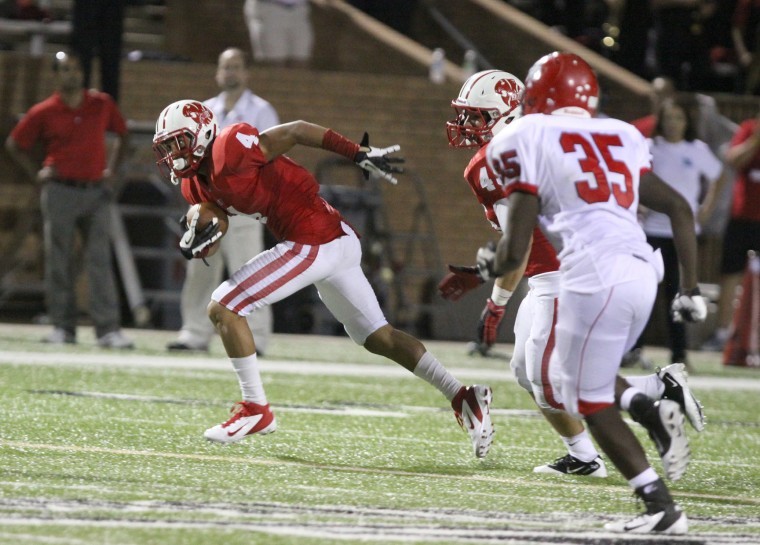 FOOTBALL Katy, Cinco Ranch improve to 20