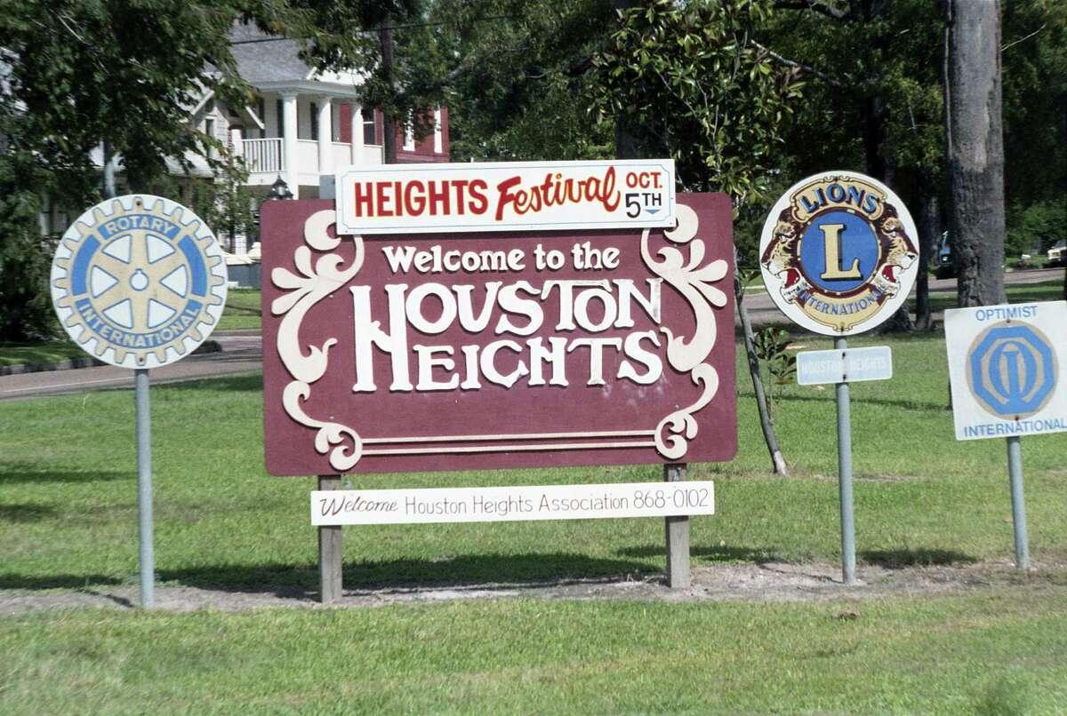 Heights sign, Sept. 20, 1986.