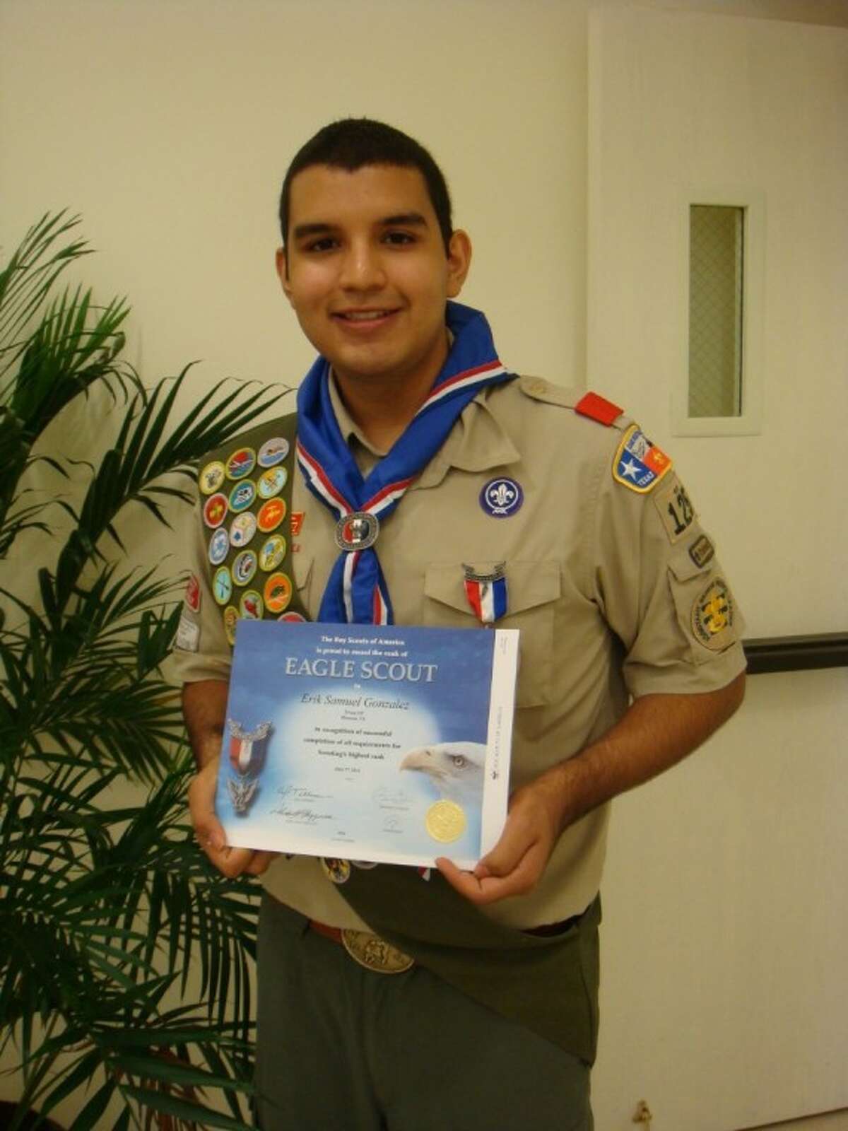 Teen Transforms From Class Clown To Eagle With Local Scout Troop 8435