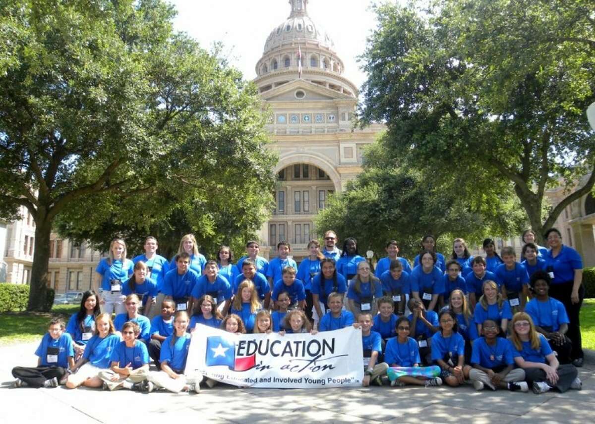 Pearland ISD student leaders take on Lone Star heritage