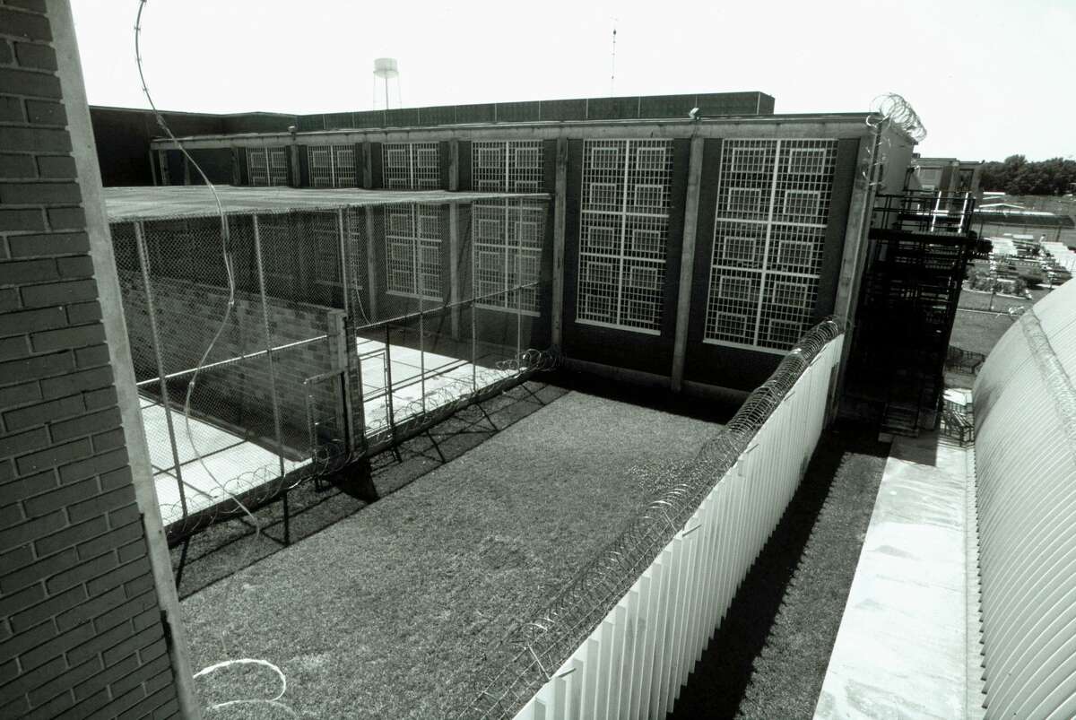 Ellis Unit in Huntsville, Texas Suicide: 0 Homicide: 0 Natural: 3 Accidental: 0