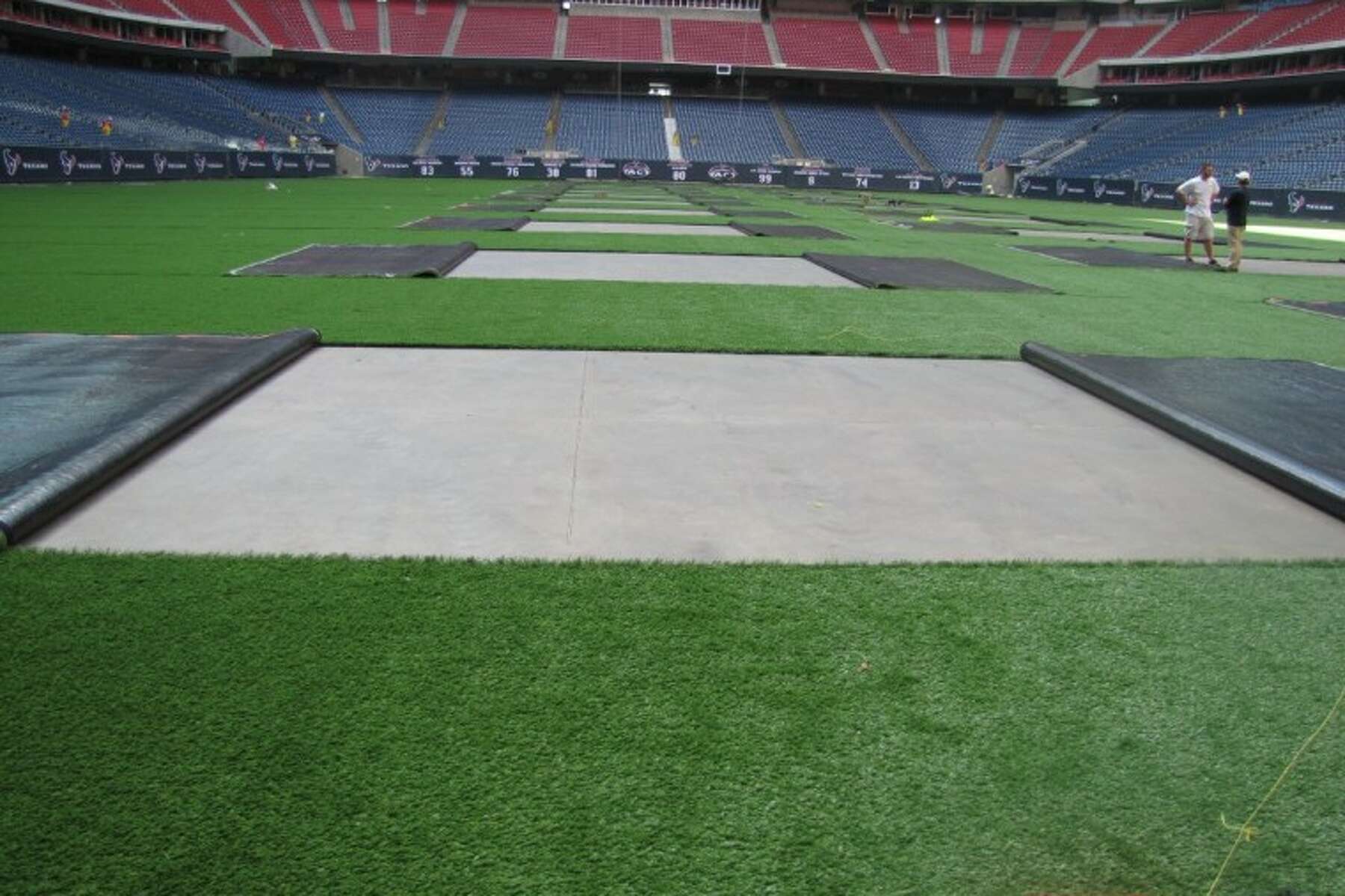 Texans Will Change Field Surface At NRG Stadium To Artificial Turf