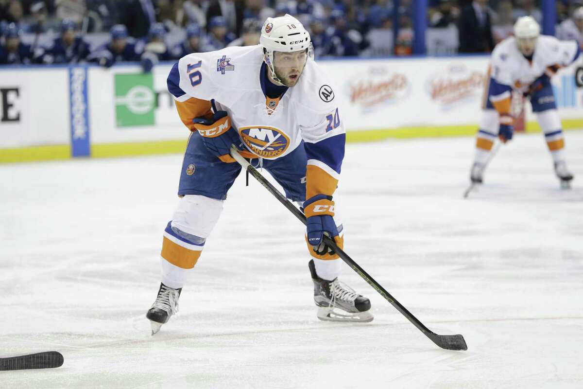 The Brooklyn inaugural season patch on the New York Islanders third News  Photo - Getty Images