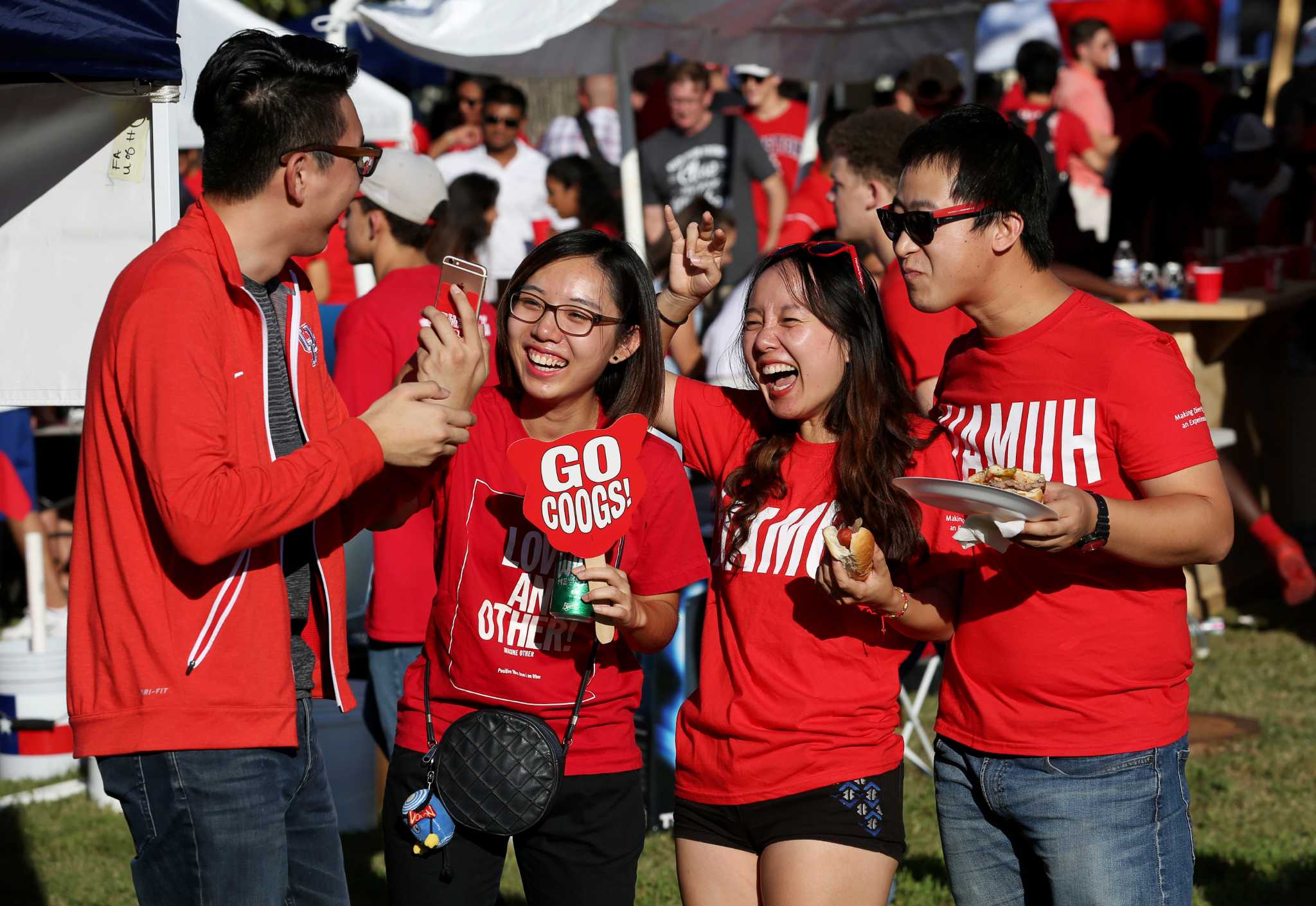 Just student. Uh student Center hours. Student discount.