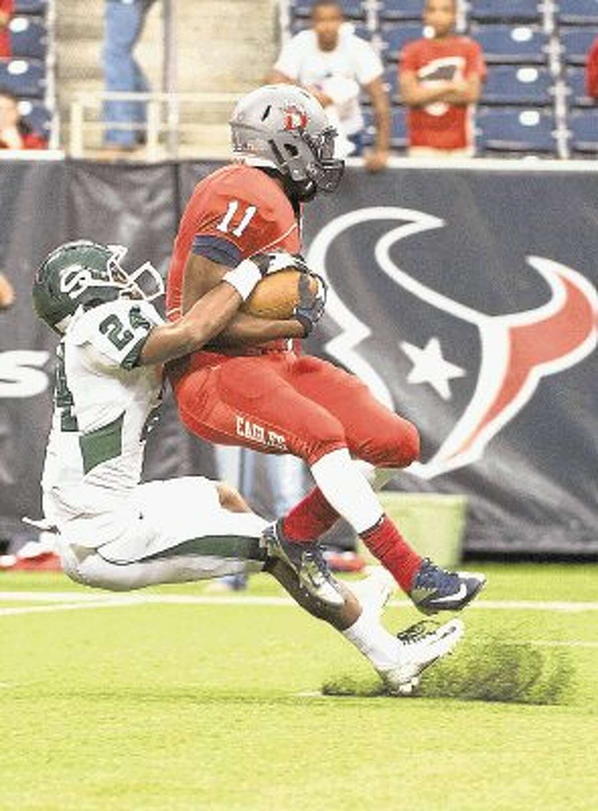 Stratford football team pursues playoff while facing another