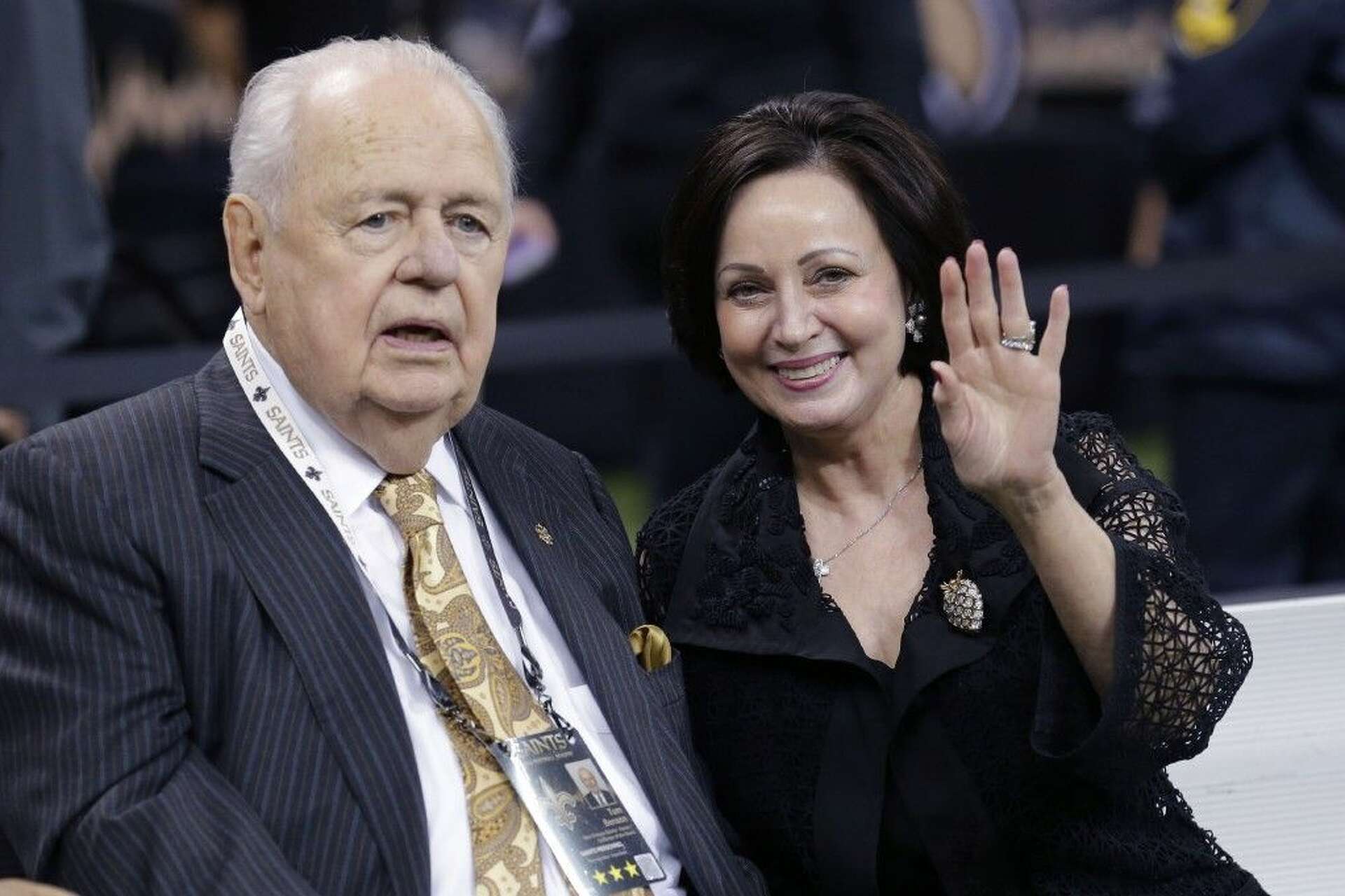 Benson: Wife to inherit control of Saints, Pelicans