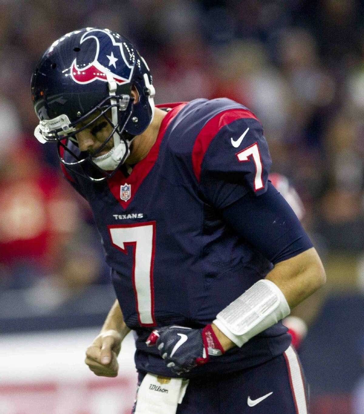 Texans vs Chiefs: Brian Hoyer throws three first half