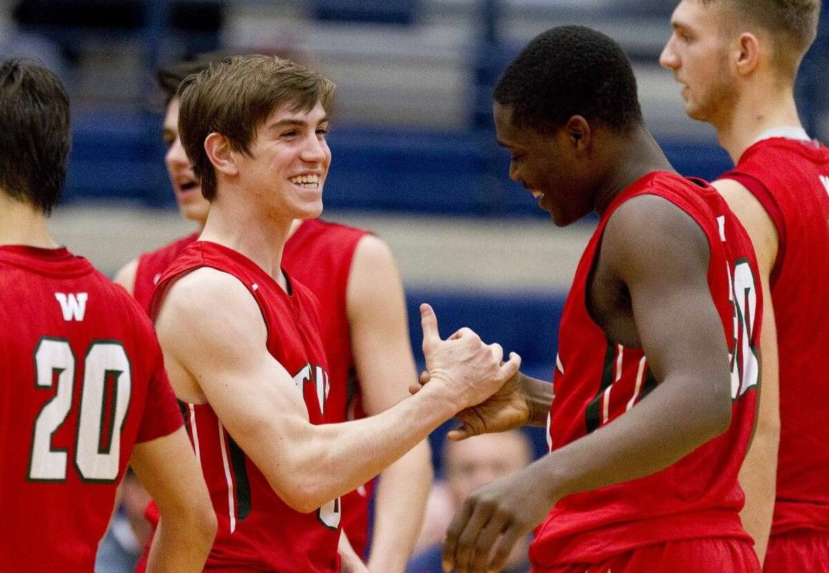 ROUNDUP The Woodlands tops Kingwood in District 166A