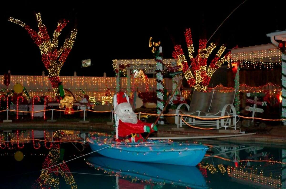 Santa baby! Pasadena’s Winter Wonderland photo album