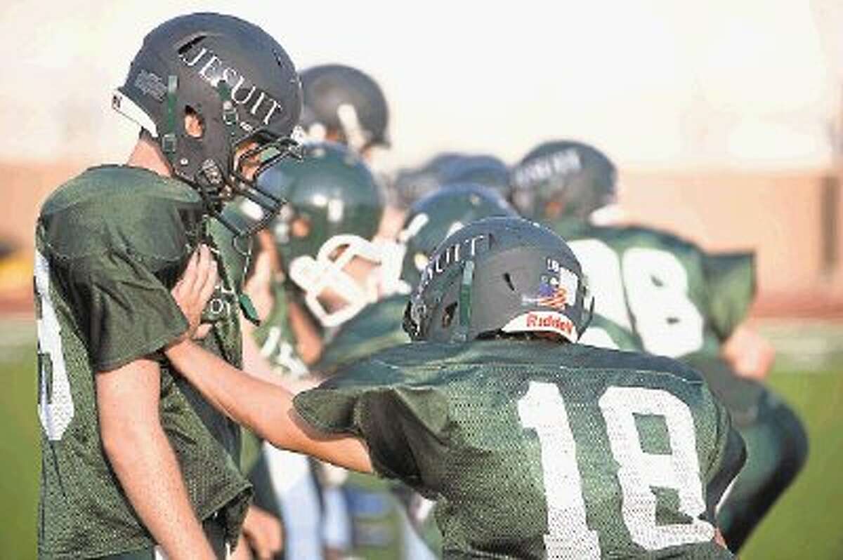 Strake Jesuit hoping the turn towards winning begins this season