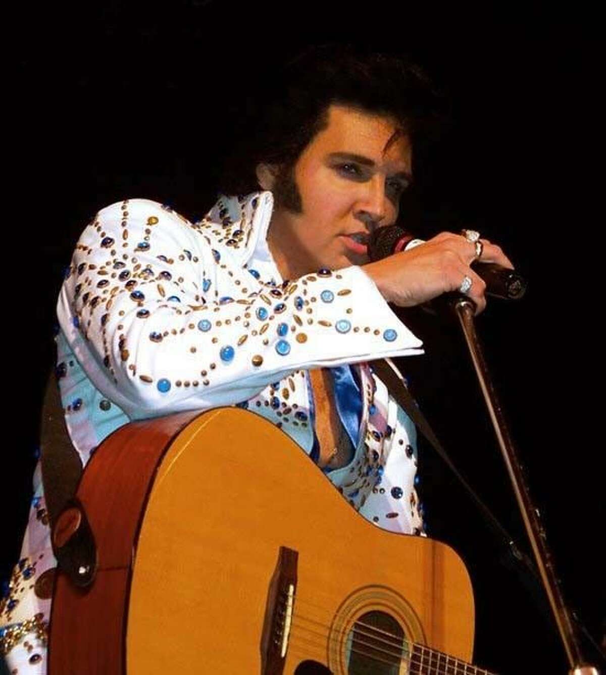 Elvis tribute artist Donny Edwards returns to Conroe for a show at the Crighton Theatre Saturday night.