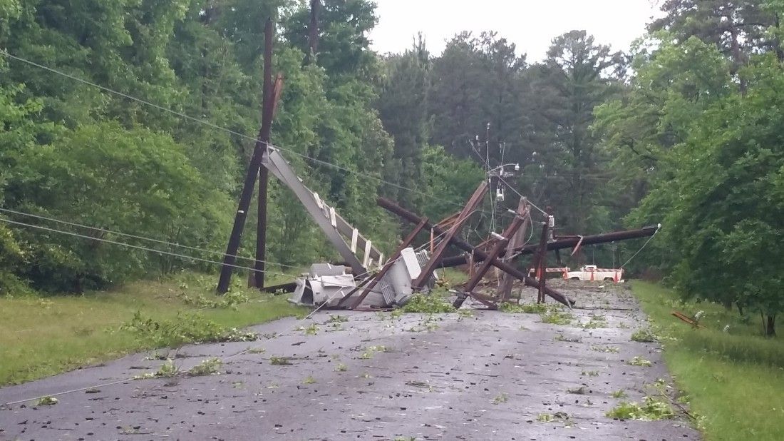 Power outages affect thousands in Montgomery County