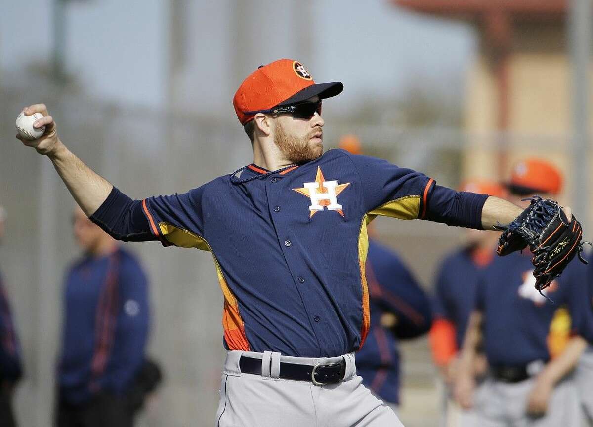 Astros pitchers, catchers start Spring Training workouts