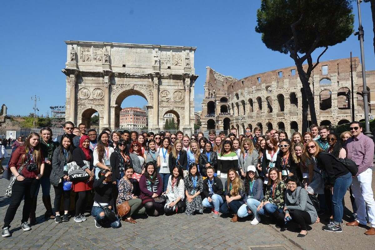 Honors College at Lone Star College students spent time in Italy to conduct research for their Honors capstone projects. Pictured are LSC Honors College students who toured Venice, Florence and Rome to further their studies.