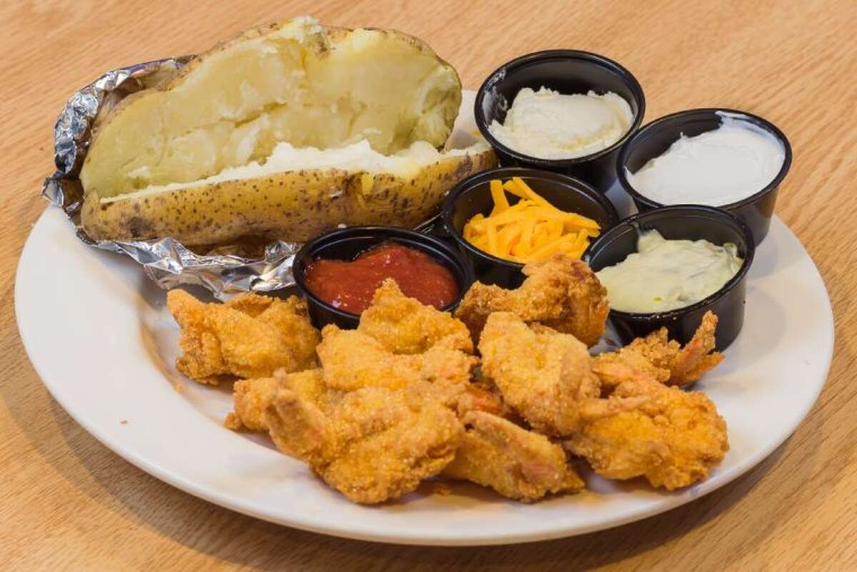 Cruisin J’s Hot Wings & Grill a haven for sports fans