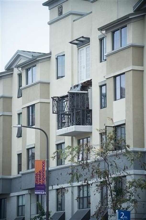 6 Killed In California Balcony Collapse During A Party The Courier