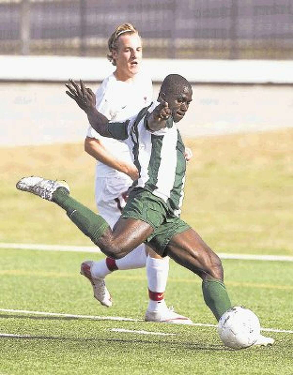 Former The Woodlands standout Jobe making waves with Austin Aztex