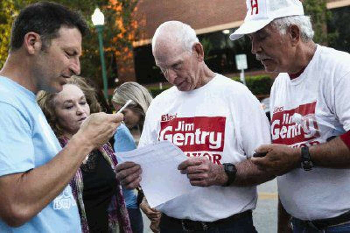 Gentry, Powell headed to mayoral runoff