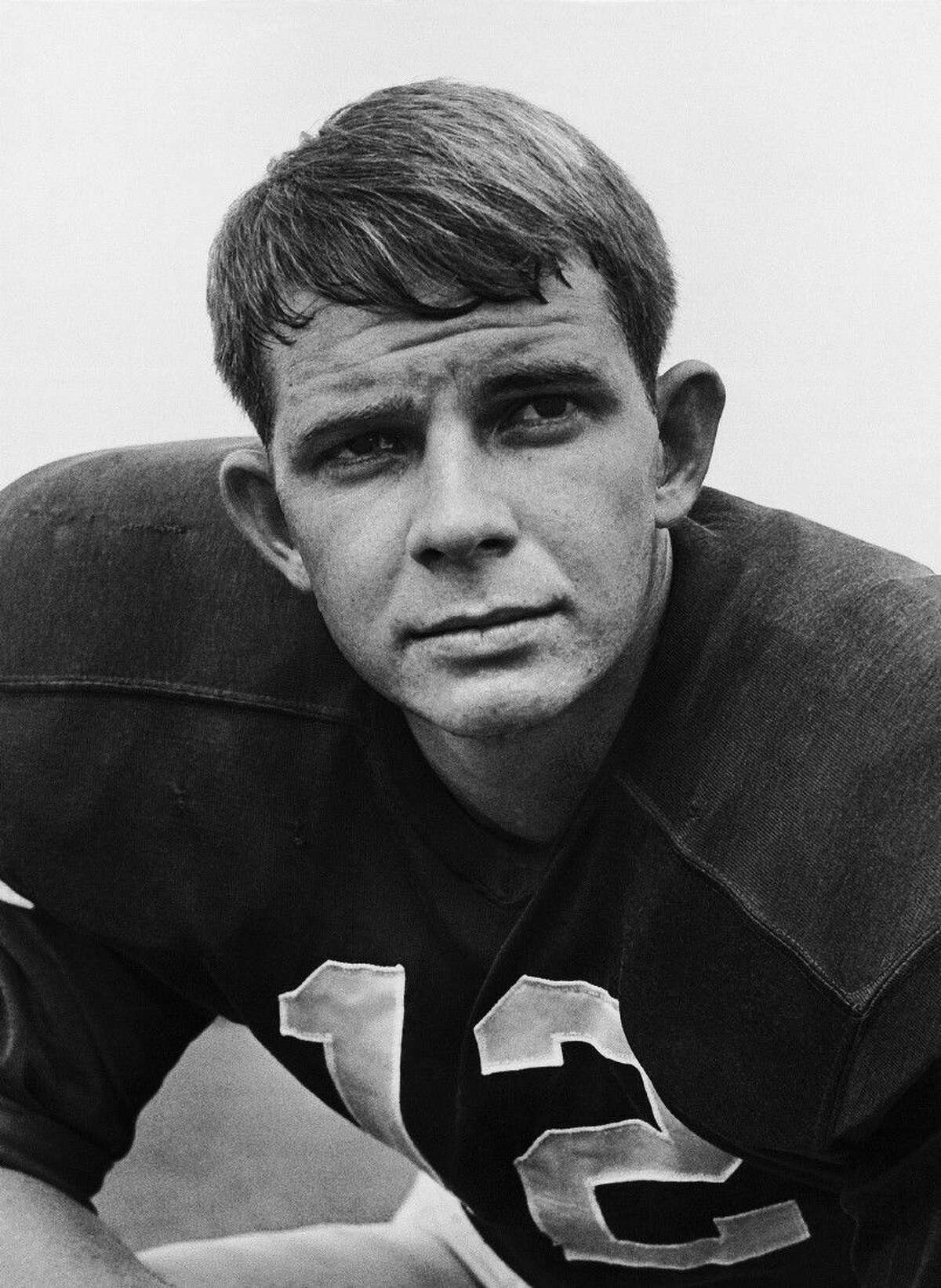 Ken Stabler, former Oakland Raiders quarterback, dead at 69 – The