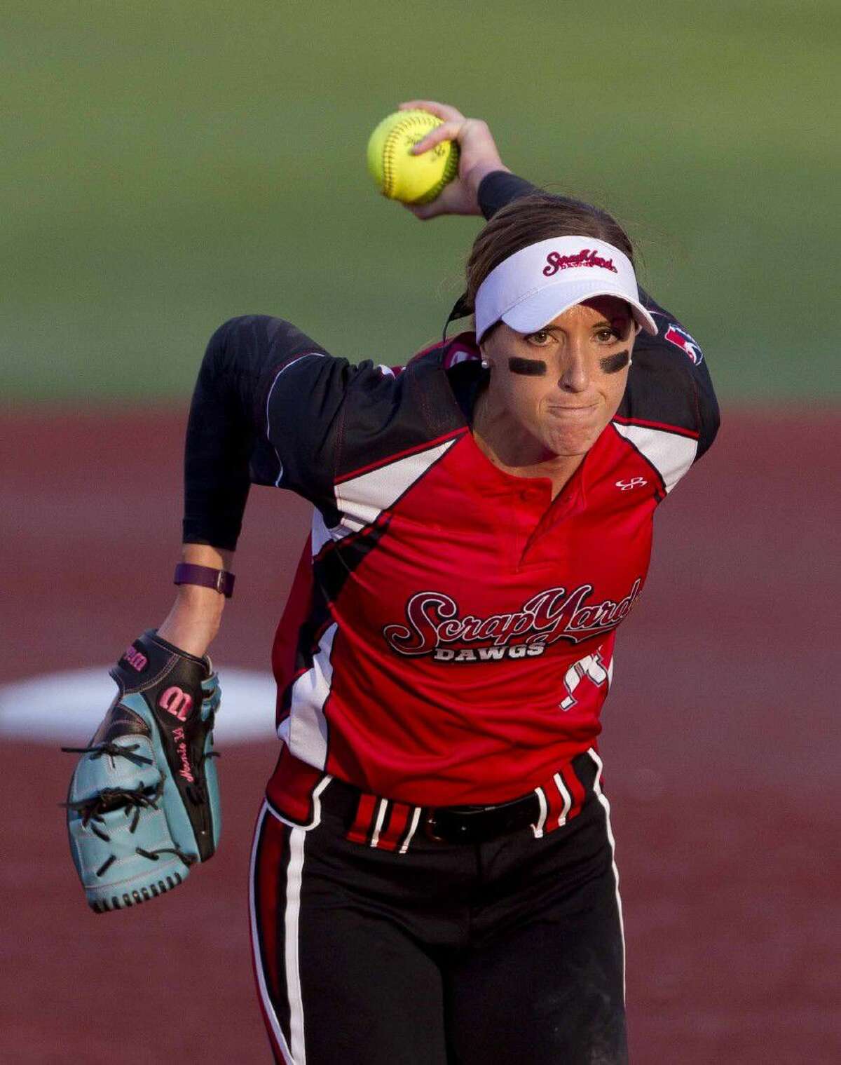 NPF SOFTBALL: Scrap Yard Dawgs' travels helping to promote league