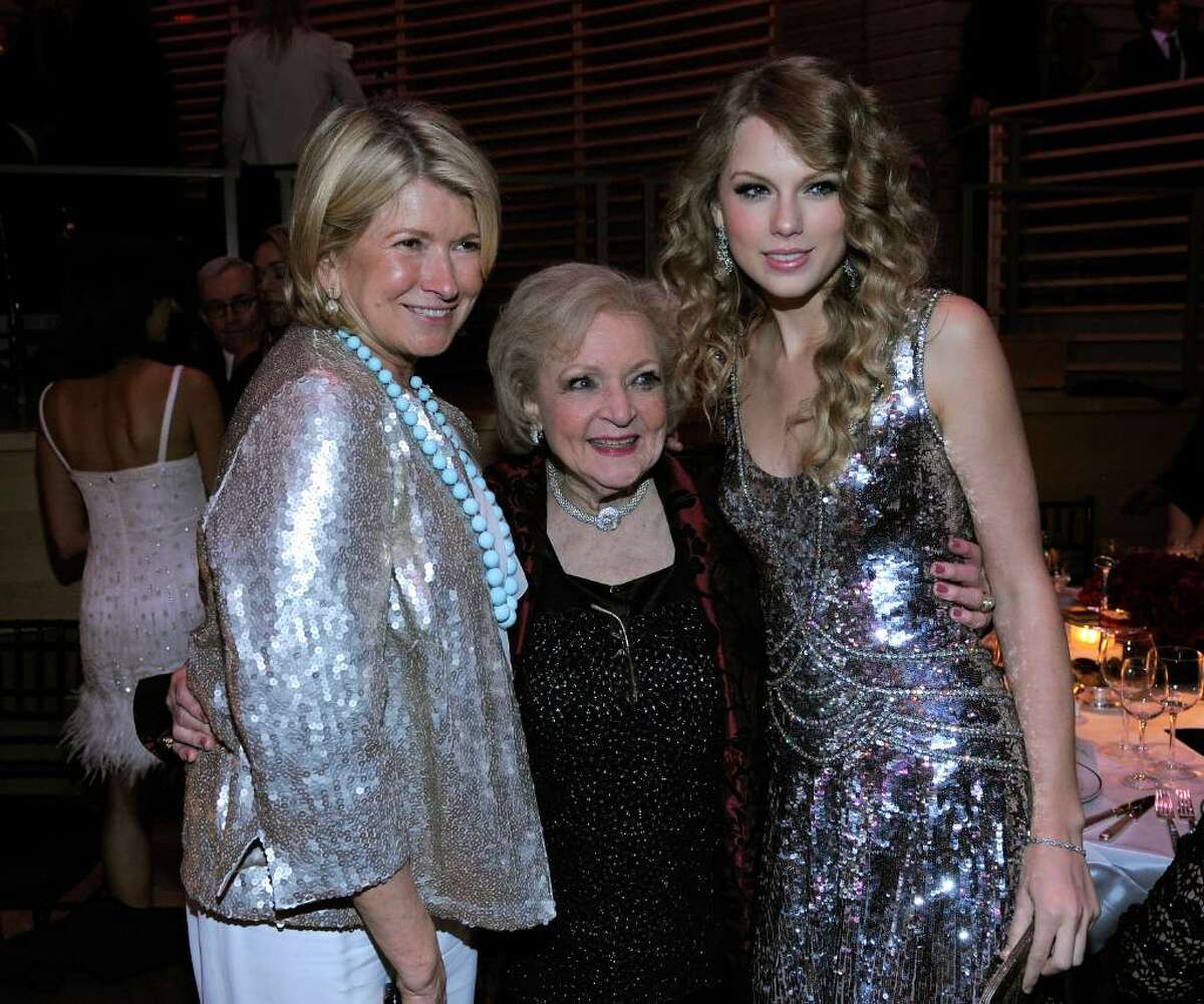 NEW YORK - MAY 04: Martha Stewart, Betty White and Taylor Swift attend Time's 100 most influential people in the world gala at Frederick P. Rose Hall, Jazz at Lincoln Center on May 4, 2010 in New York City. (Photo by Jemal Countess/Getty Images for Time Inc) *** Local Caption *** Martha Stewart;Betty White;Taylor Swift