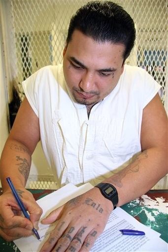 State briefs: Texas inmate says he shouldn't die for $8 robbery, slaying
