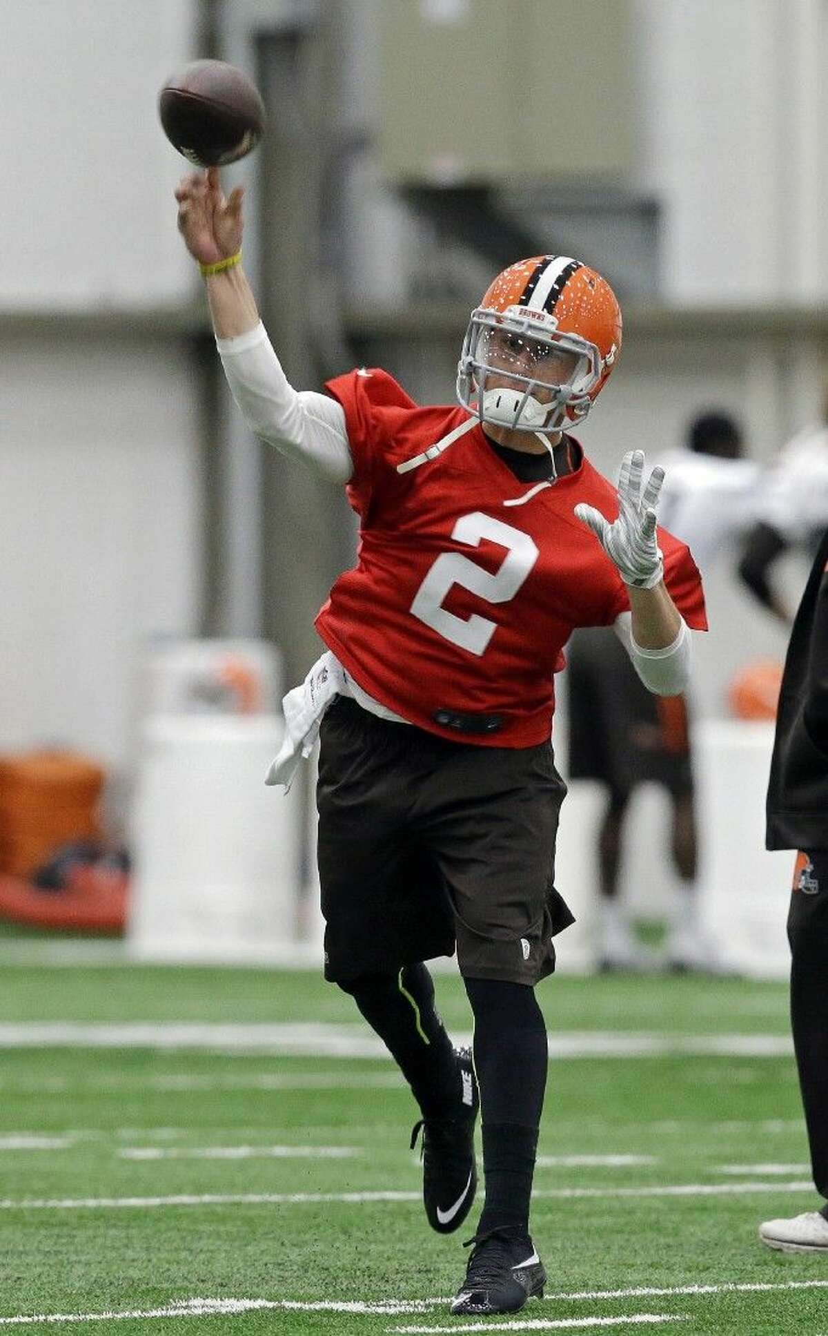 Here's Johnny: Browns' Manziel to make 1st start